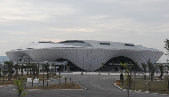 NHÀ THI ĐẤU QUẢNG NINH - VINCOM